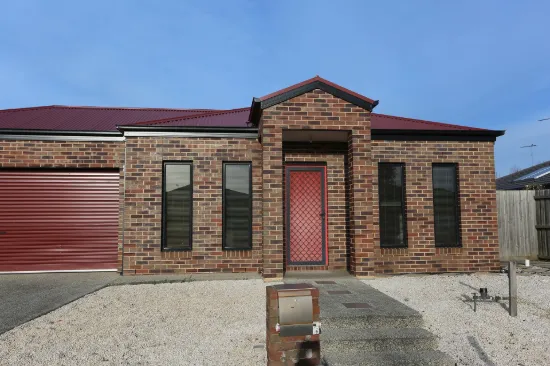 33 Pollard Drive, Leopold, Vic 3224