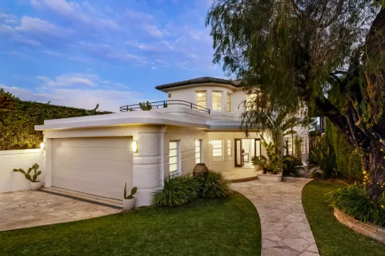 33 Ponsonby Parade, Seaforth, NSW 2092