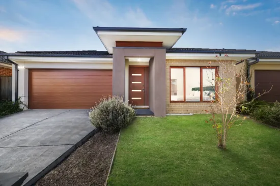 33 Powlett Drive, Clyde VIC 3978-Image