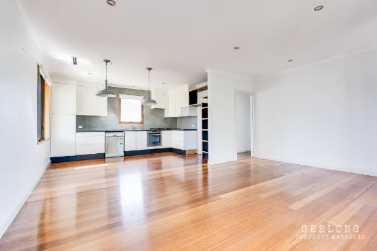 33 Richard St, Newcomb, Vic 3219 - For Rent