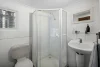 33 Riding Road, Hawthorne, Qld 4171-Image