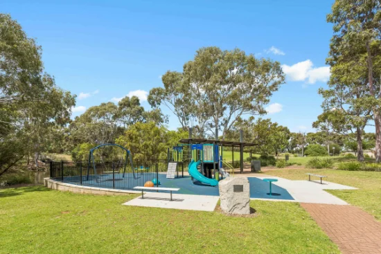 33 Strathaird Boulevard, Smithfield, SA 5114-Image