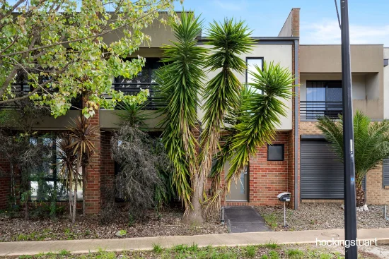 33 Swamphen Drive, Williams Landing, Vic 3027