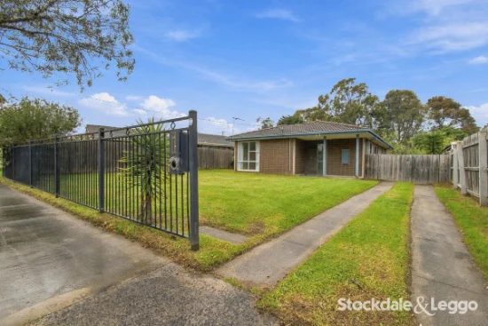 33 Taylor Crescent, Traralgon, Vic 3844 - For Sale