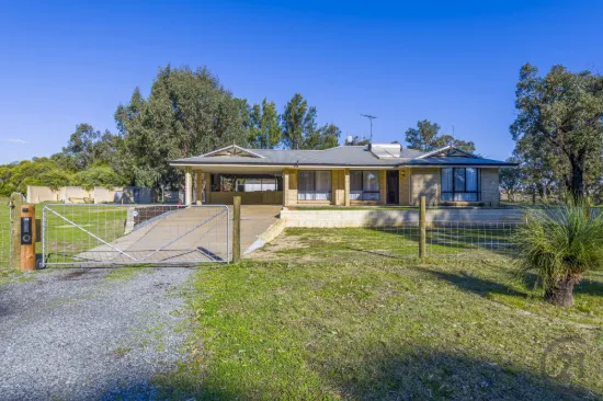 33 Thomas Street, Pinjarra, WA 6208