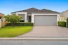33 Tipperary Bend, Canning Vale, WA 6155