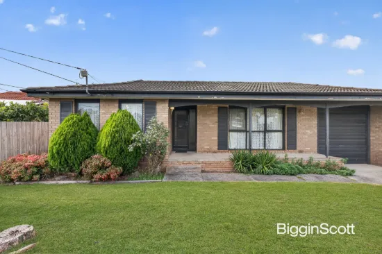 33 Tudawali Crescent, Wheelers Hill, Vic 3150