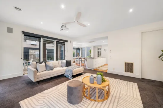 33 Tyrrell Terrace, Waterways, Vic 3195