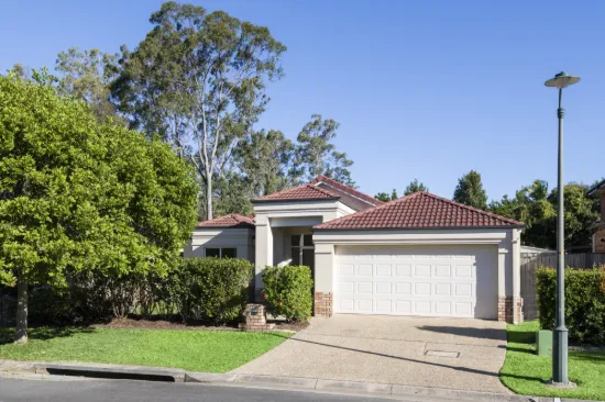 33 Van Dyke Crescent, McDowall, Qld 4053