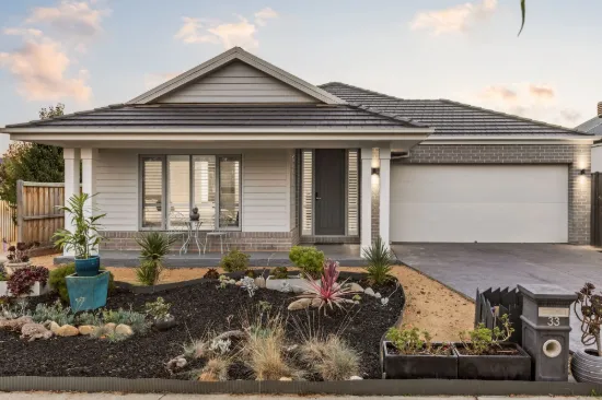 33 Vernal Circuit, Mount Duneed, Vic 3217