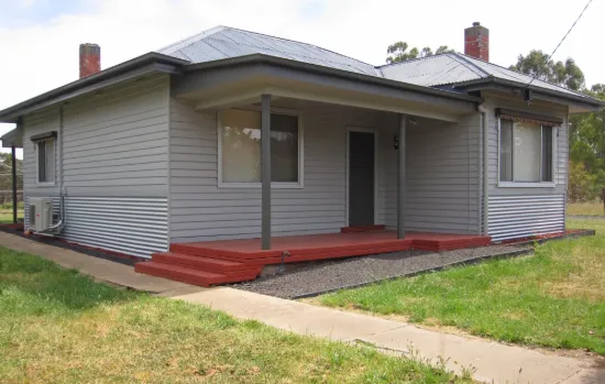 33 Victoria Hill Road, Heathcote, Vic 3523