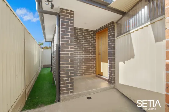 33 Woodley Crescent, Glendenning, NSW 2761-Image