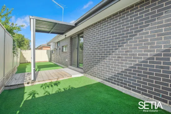 33 Woodley Crescent, Glendenning, NSW 2761-Image