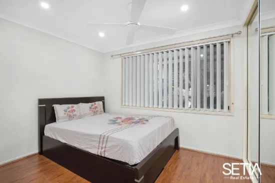 33 Woodley Crescent, Glendenning, NSW 2761-Image