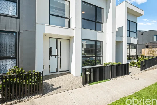 337B  Centre Road, Berwick, Vic 3806 - For Rent