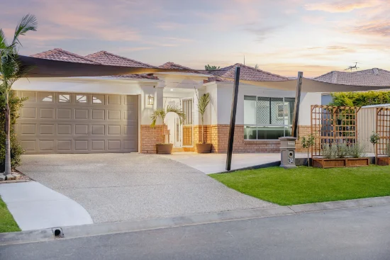 34 Alexandra Avenue, North Lakes, Qld 4509 - For Sale
