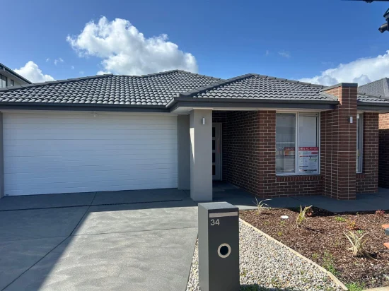 34 Ambition Way, Clyde North, Vic 3978