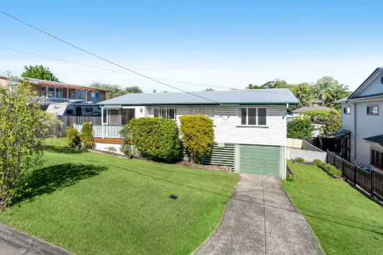 34 Banoon Drive, Wynnum, Qld 4178
