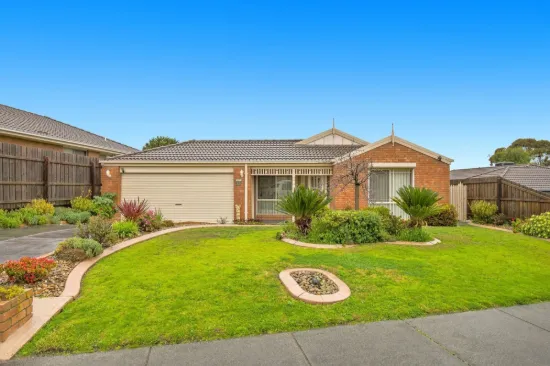 34 Brentwood Drive, Cranbourne North VIC 3977-Image