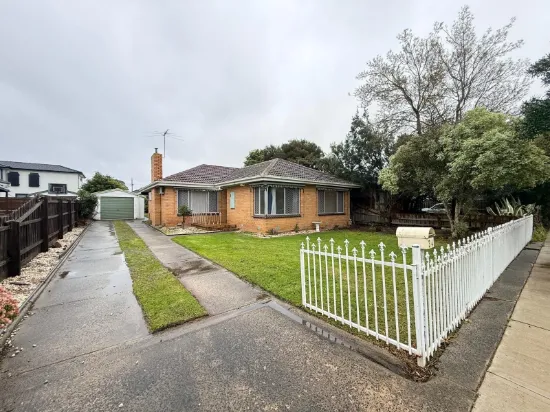 34 Campbell Parade, Cranbourne, Vic 3977