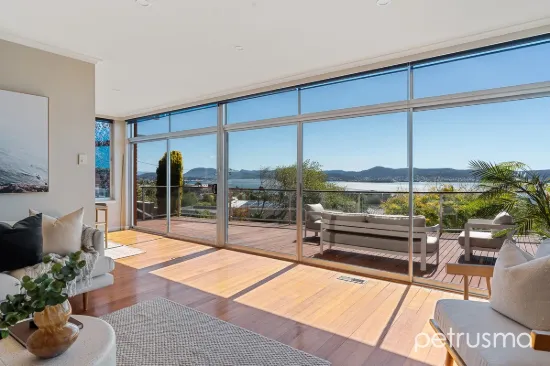 34 Coolabah Road, Sandy Bay, Tas 7005
