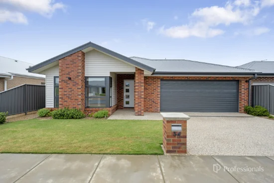 34 Dairy Crescent, Maryborough, Vic 3465