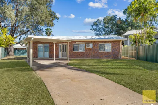 34 Dawn Crescent, Emerald, Qld 4720