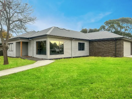34 Dawson Street, Bairnsdale, Vic 3875