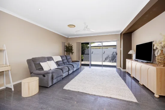 34 Dunlop Street, Kelso, Qld 4815 - For Sale