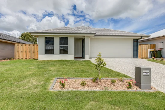 34 Edinburgh Crescent, Gleneagle, Qld 4285