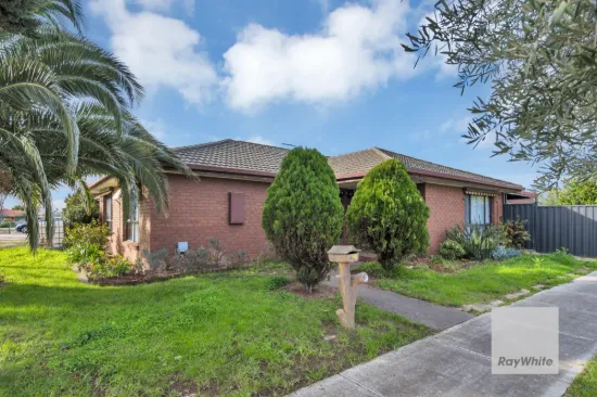 34 Fairfax Circuit, Albanvale VIC 3021-Image
