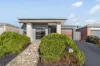 34 Fleuve Rise, Clyde North VIC 3978-Image