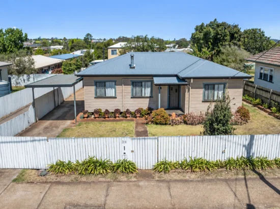 34 Glenvale Road, Harristown, Qld 4350