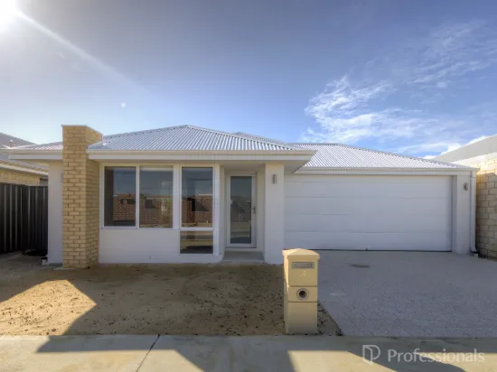 34 Greville Grove, Lakelands, WA 6180