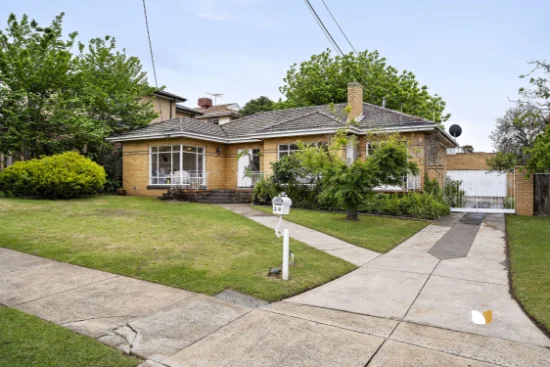 34 Hampton Road, Essendon West, Vic 3040