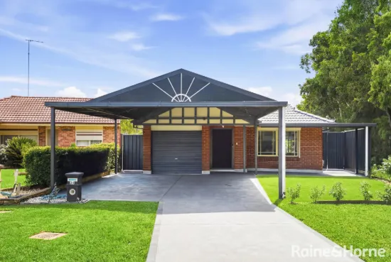 34 Henze Crescent, Claremont Meadows, NSW 2747
