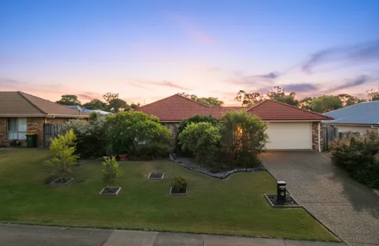 34 Honeyeater Place, Lowood, Qld 4311