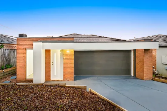 34 Kimberley Grove, Pakenham, Vic 3810