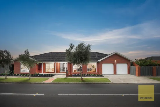 34 Lake Boga Avenue, Deer Park VIC 3023-Image