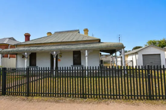 34 Maxwell Street, Wellington, NSW 2820