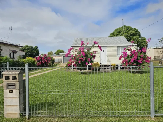 34 Queen Street, Ayr, Qld 4807