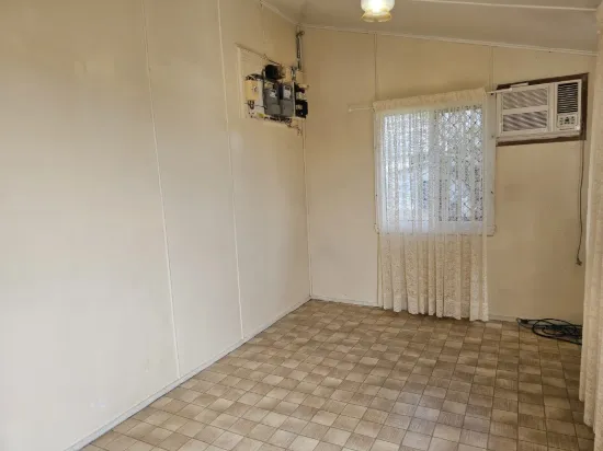 34 Queen Street, Ayr, Qld 4807-Image