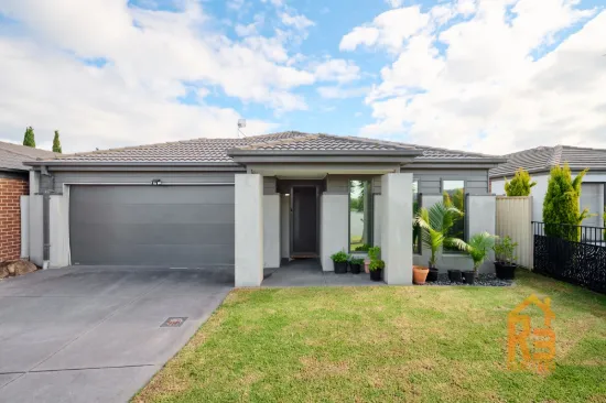 34 Rosella Avenue, Pakenham, Vic 3810