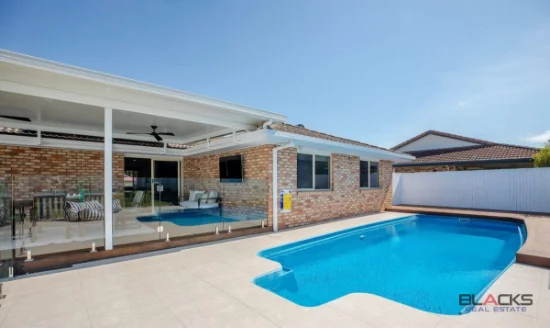 34 Royal Sands Boulevard, Bucasia, Qld 4750