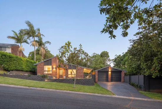 34 Whitian Drive, Carrara QLD 4211 - For Sale