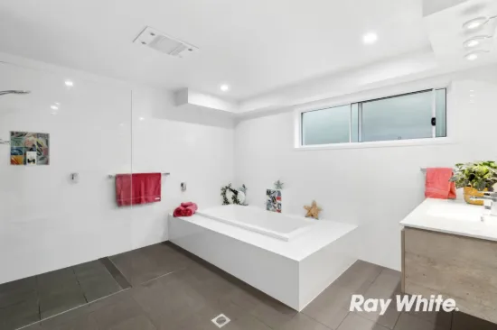 342 Beach Road, Batehaven NSW 2536-Image