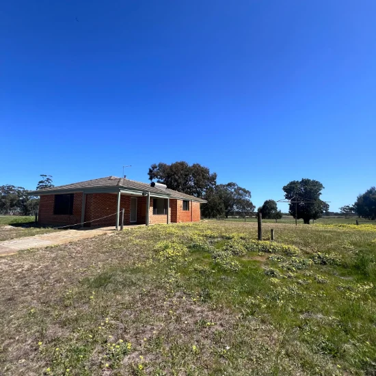 346 River Rd, Hopeland, WA 6125