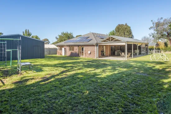 34A Metcalfe Drive, Romsey, Vic 3434