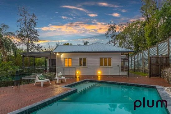 35 Barton Street, Bardon, Qld 4065