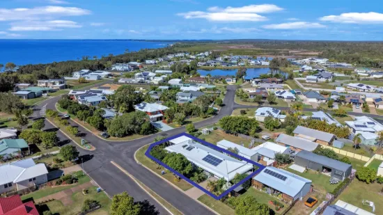 35 Beach Drive, Burrum Heads, Qld 4659